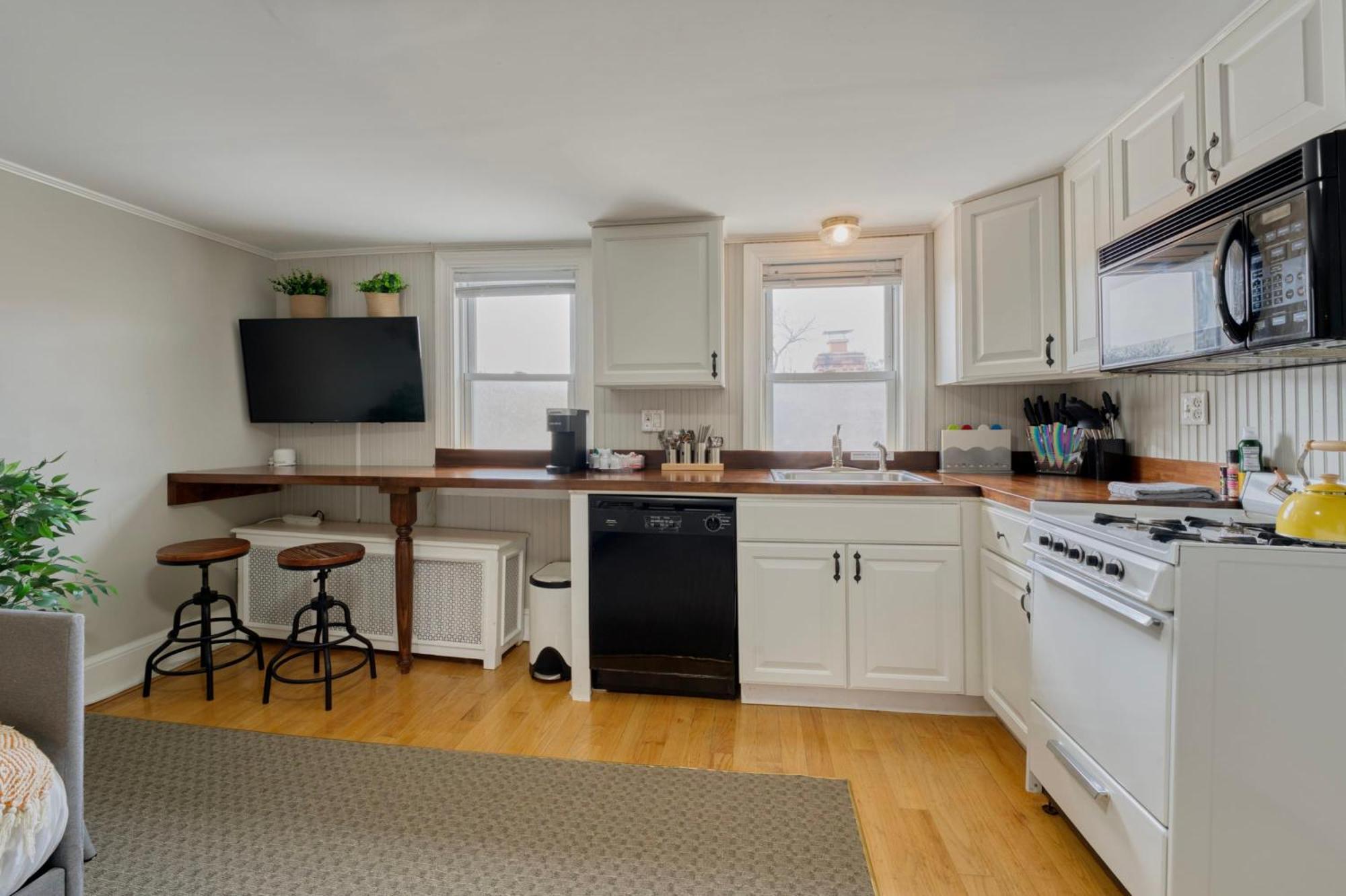 Top-Floor 1Br In Historic Capitol Hill Washington Extérieur photo